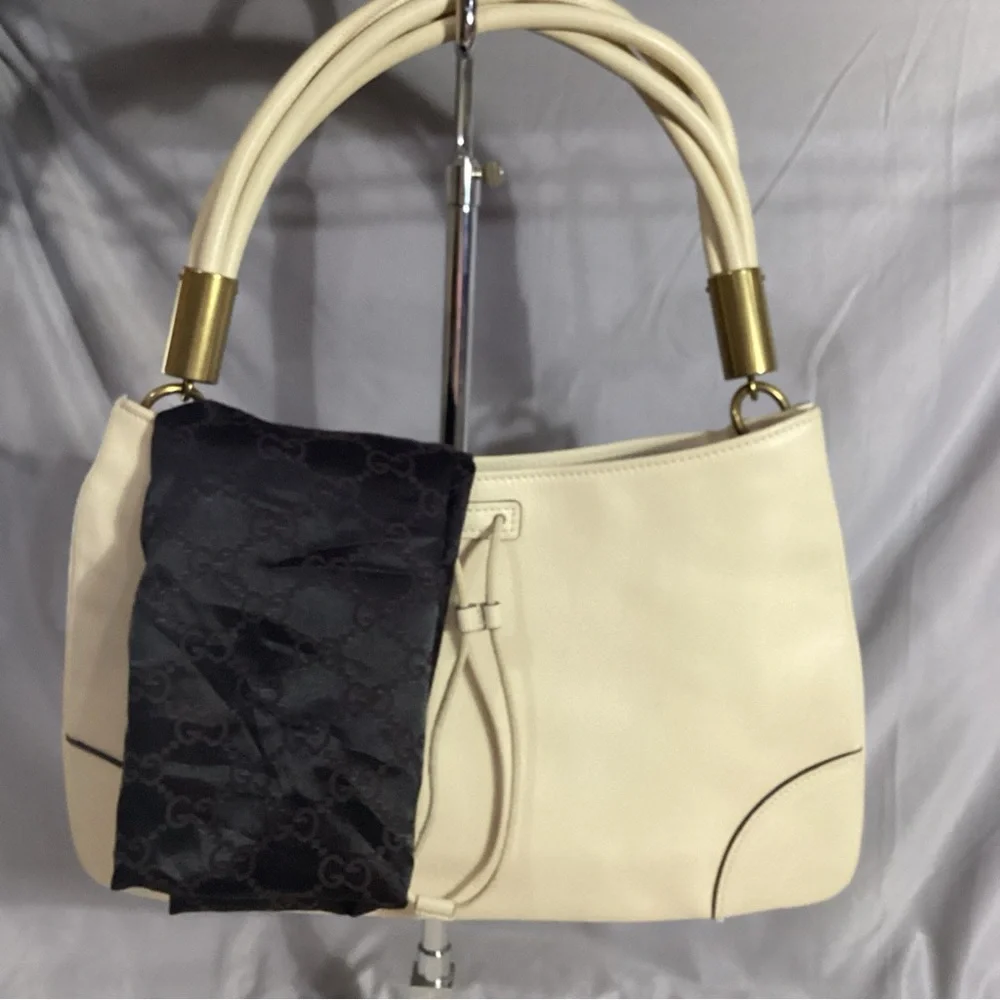GUCCI Cream Calf Skin Leather Drawstring Hobo Shoulder Bag 109147